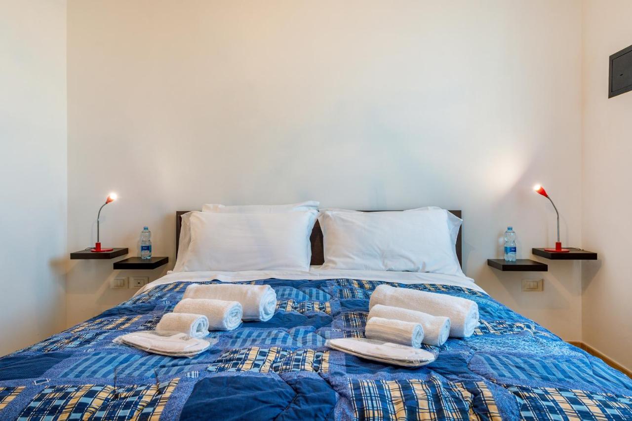 Goodstay Archimede Apartment Lecce Luaran gambar