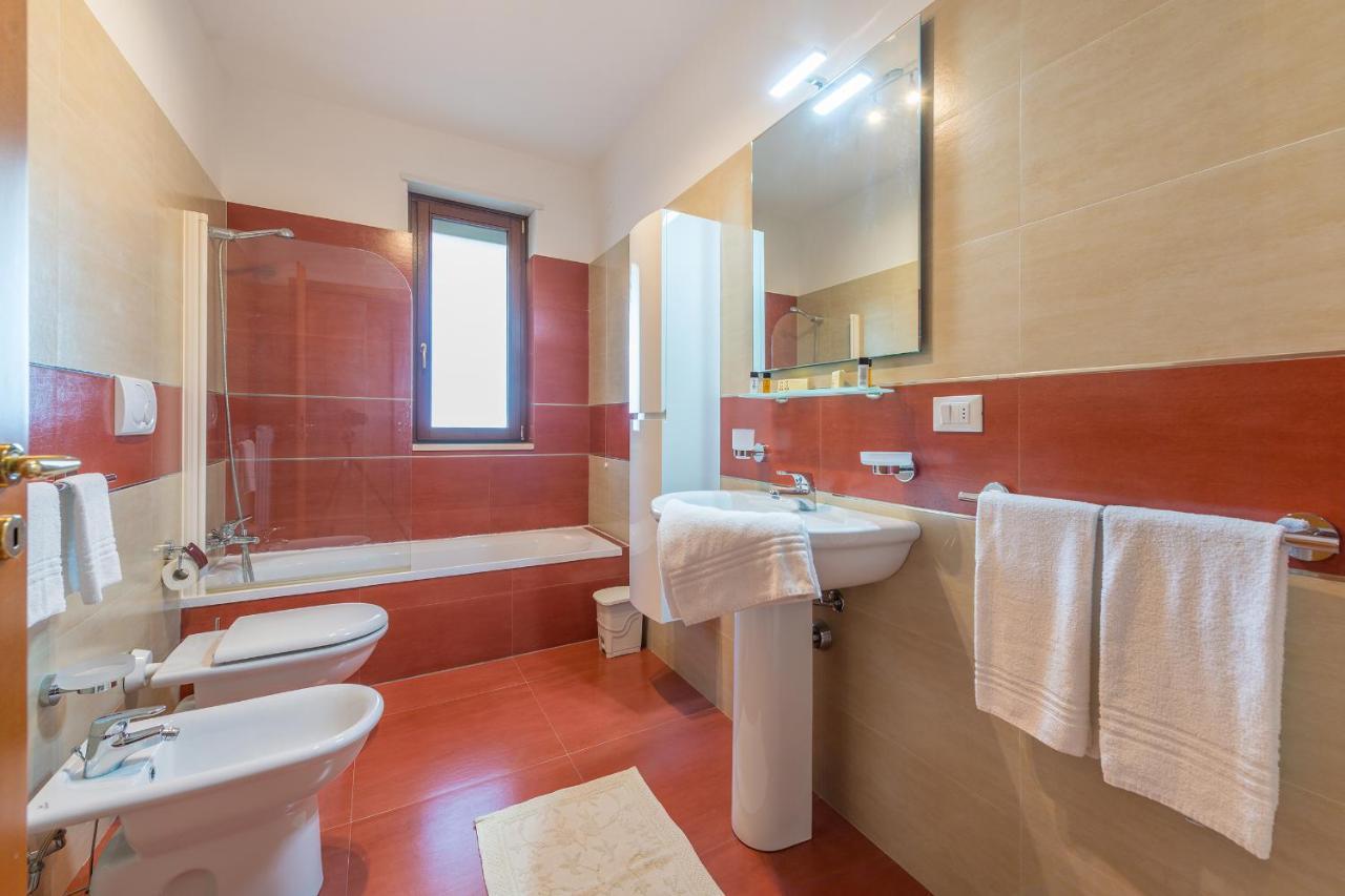 Goodstay Archimede Apartment Lecce Luaran gambar