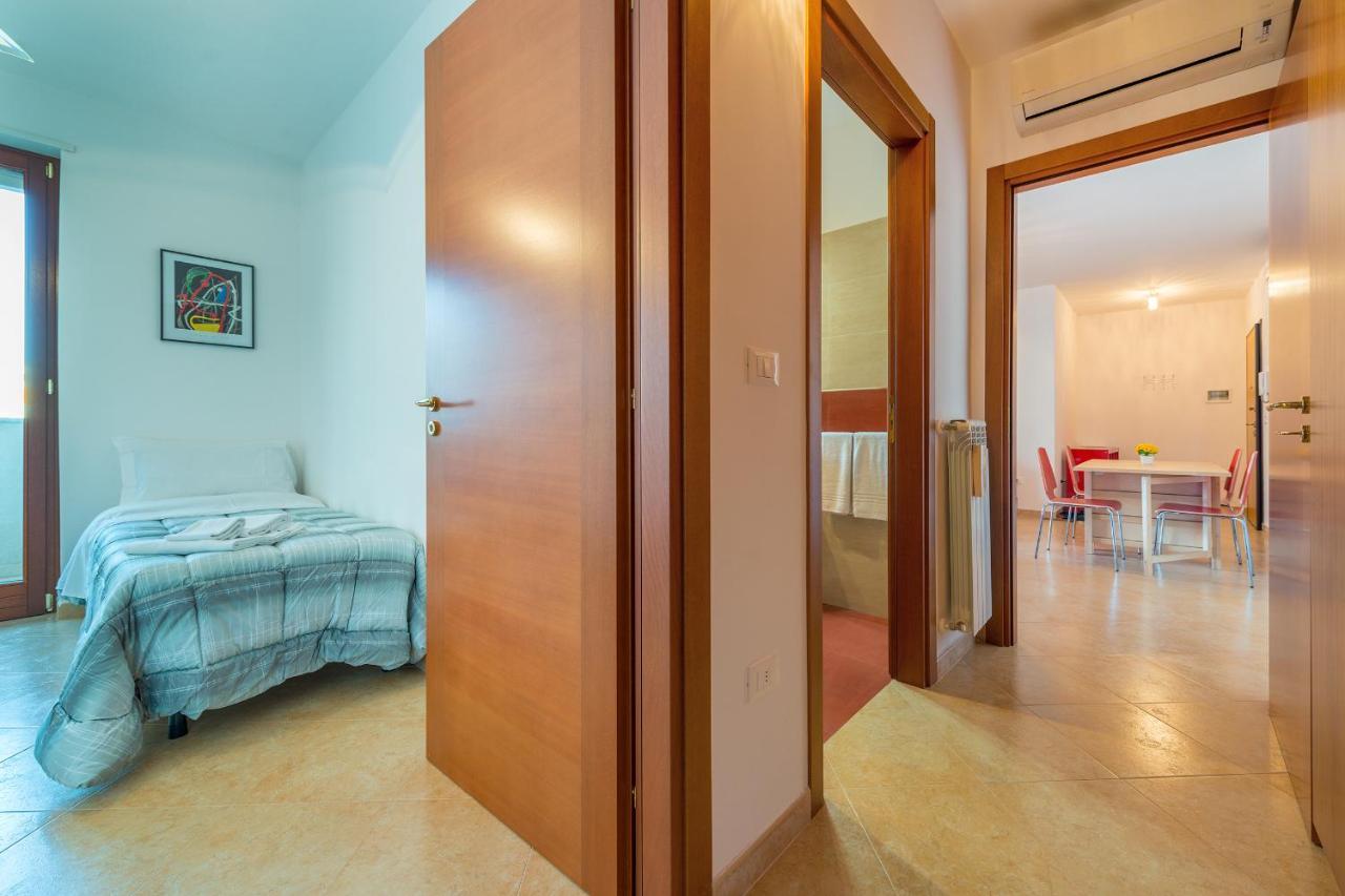 Goodstay Archimede Apartment Lecce Luaran gambar